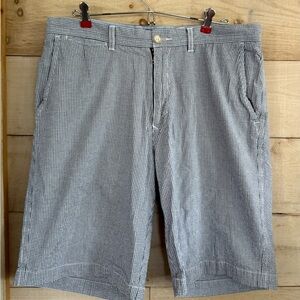 Tommy Hilfiger Vintage 100% Cotton Flat Front Small Check Plaid Shorts 34 X 11